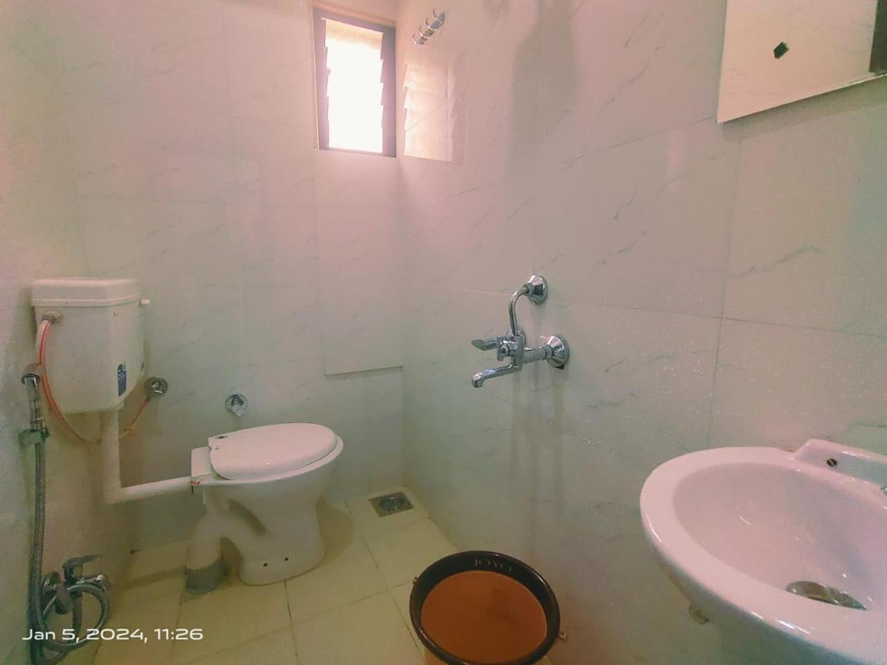 Amrit Guest House Pune Exterior foto
